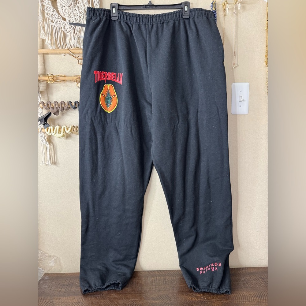 Limited Edition TigerBelly Nosotros Papaya Black Joggers Sweatpants 3X